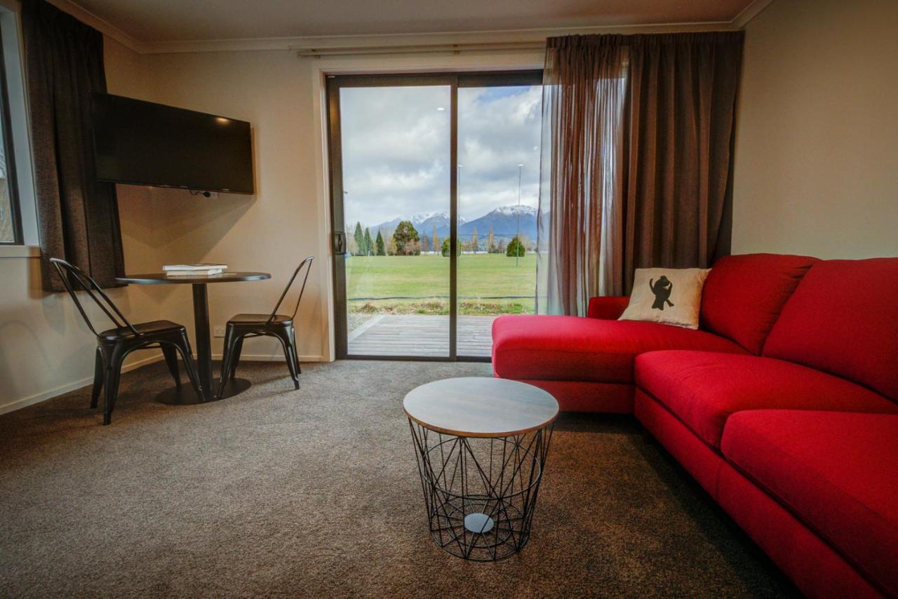 Dusky Motels テアナウ エクステリア 写真